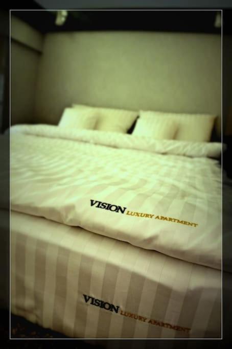 Vision Luxury Apartment Rynek Wroclaw Luaran gambar