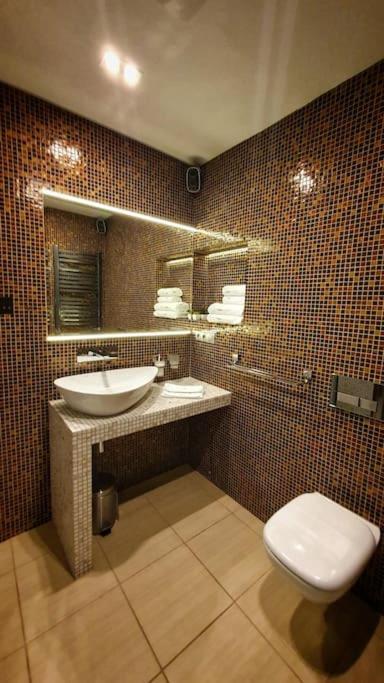Vision Luxury Apartment Rynek Wroclaw Luaran gambar